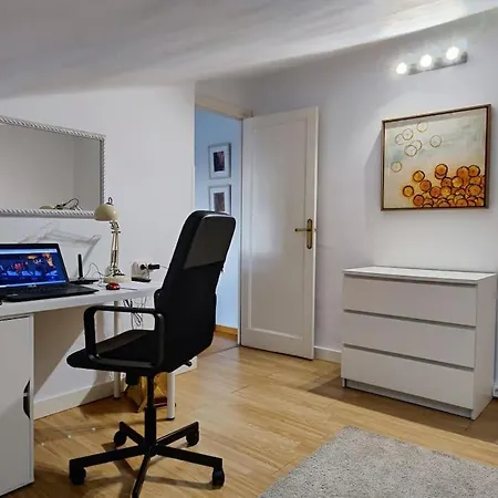 Apartment En El Parque De Meanas. *
