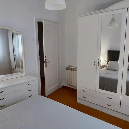 En El Parque De Meanas. *